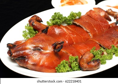 BBQ Suckling pig "Hongkong" Style - Shutterstock ID 622218401