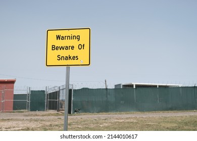 944 Caution snakes sign Images, Stock Photos & Vectors | Shutterstock