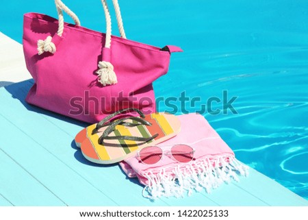 Similar – Foto Bild Tasche mit Damenstrand oder Sommeroutfit im Inneren