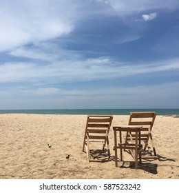 beach bench