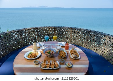 A Beach Cafe In Pattaya Thailand, Luxury Lunch Dinner At The Beach In A Cafe In Pattaya Thailand. 