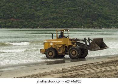 beach construction

 
