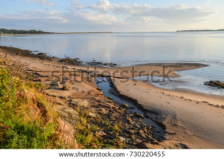 Similar – Foto Bild Bretonische Küste und Strand mit Granitfelsen an der Cote de Granit Rose