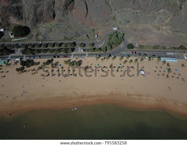 Beach, Hotels and\
Landscape from above 