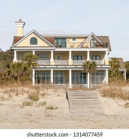 Beach House, Coastal Home In South Carolina Outside Of Charleston