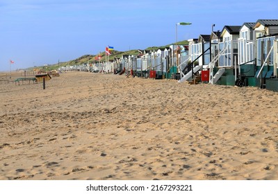 Strandhütte in der Nähe von Egmond aan Zee. Nordsee, Niederlande.