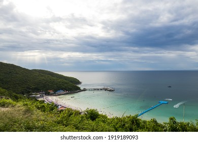 Beach At Koh Larn, Bang Lamung, Pattaya, Chonburi, Thailand 