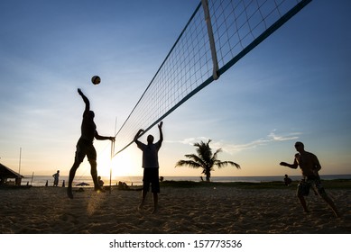 1,250 Beach volleyball evening Images, Stock Photos & Vectors ...