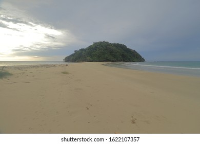 Kelambu Beach Images Stock Photos Vectors Shutterstock