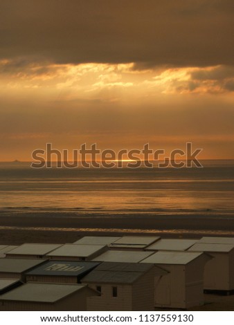 beachcabins before sunset