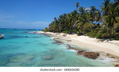 Beaches With Clear Waters Of San Andrés
