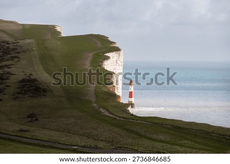 Beachy Head lighthouse , view of the cliffs and the English Channel, East Sussex, Engalnd