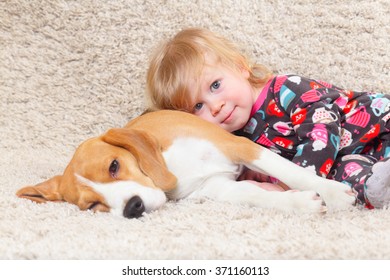 4,998 Beagle children Images, Stock Photos & Vectors | Shutterstock