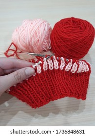 Beanie Brioche Knitting On Progress