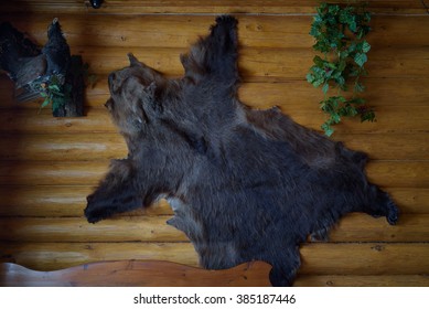 Bearskin. Wool