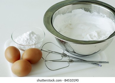 Beating the egg whites