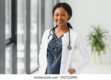 1,056,096 Doctor girl Images, Stock Photos & Vectors | Shutterstock