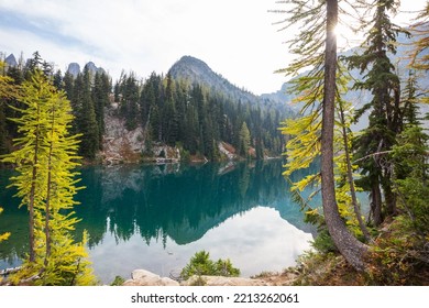 Beautiful Alpine Lakes Wilderness Area  In Washington, USA