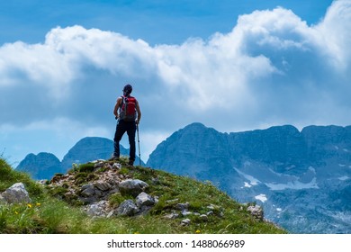 Immagini Foto Stock E Grafica Vettoriale A Tema Trekking