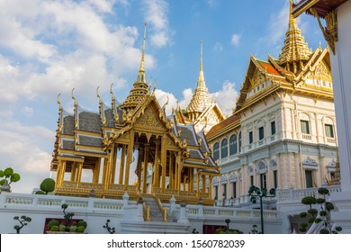 Beautiful Aporn Pimok Hall Near Chakri Throne Hall In Grand Palace Of Bangkok,Thailand.