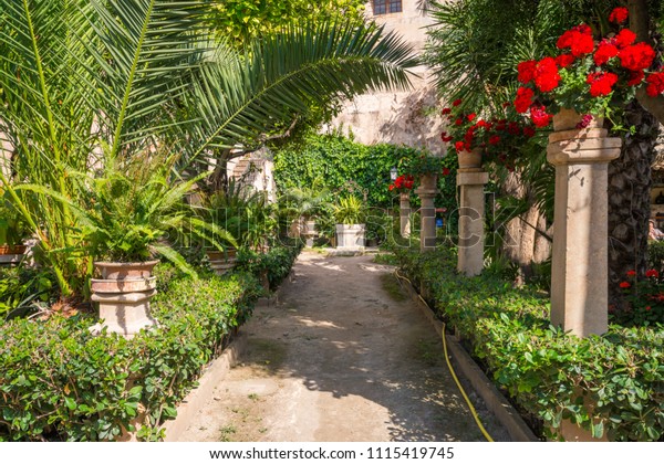 Beautiful Arabic Gardens Historic Bath Banys Stock Photo Edit Now