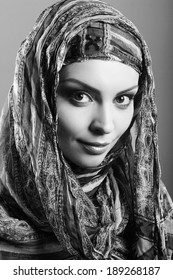 27,347 Arabic makeup Images, Stock Photos & Vectors | Shutterstock