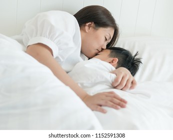 Kiss in bed naked clothes Kiss in bed naked clothes apologise, but