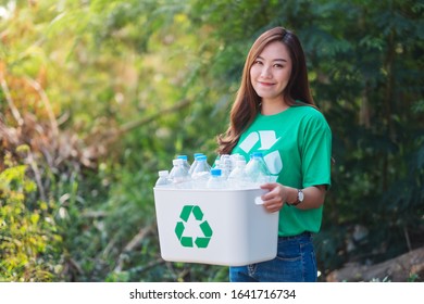 Beautiful Asian Woman Collecting Garbage Holding Stock Photo 1641716734 ...