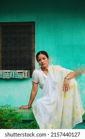 Beautiful Asian Woman In Traditional India Saree Dress.