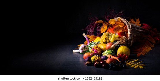 The beautiful and autumnal cornucopia - Shutterstock ID 1532435192