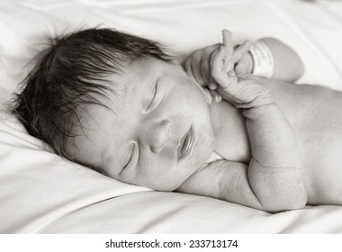 Beautiful baby girl newborn in the hospital - Shutterstock ID 233713174