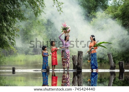 Beautiful Balinese women in traditional costumes, Culture of Bali island and Indonesia 