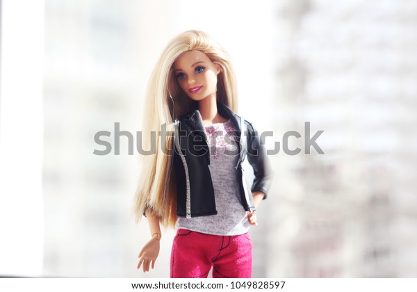 barbie white hair