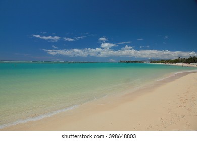 Beautiful Beach Of Ala Moana Hawaii