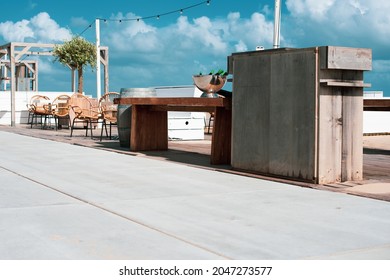 A Beautiful Beach Ambient. A Nice Exterior Of A Restaurant, Along A Beach Road. Romantic Beach Atmosphere, Beautiful Weather And A Tropical Exterior.beautiful Clouds Above An Exotic Beach Atmosphere.