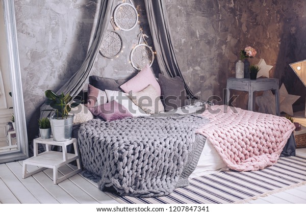 Beautiful Bedroom Decorated Decorative Christmas Elements