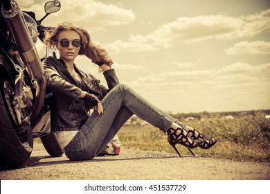 biker girl style