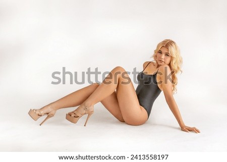 Beautiful Blond Young Model extremely pretty face