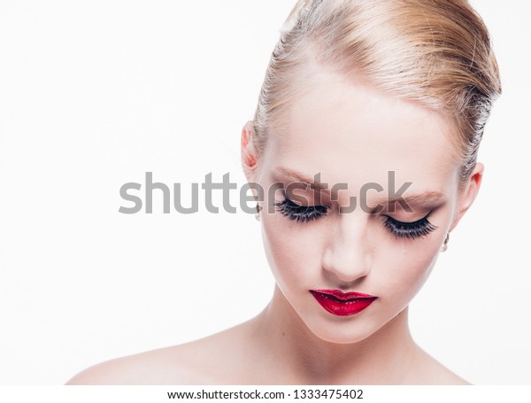 Beautiful Blonde Hair Woman Red Lips Stock Photo Edit Now 1333475402