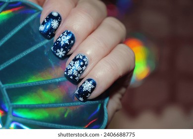 nails blue beautiful design