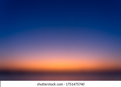 夜明け前 の画像 写真素材 ベクター画像 Shutterstock