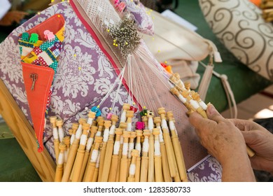 Beautiful Bobbin Lace Making