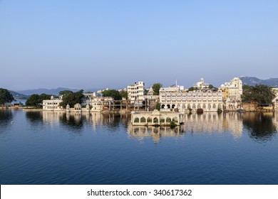 Beautiful Building On Lake Udaipur India Stock Photo 340617362