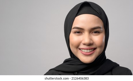 A beautiful business woman with hijab portrait on white background