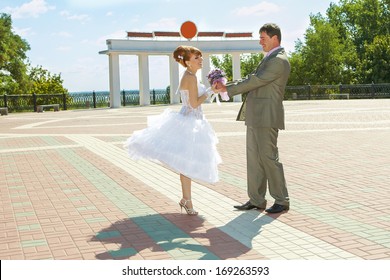 Beautiful Charming Redhead  Bride Short Dress And Happy Groom  