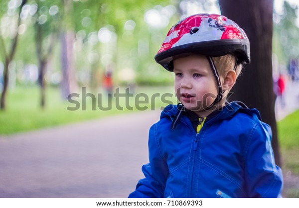 helmet for 3 year old boy