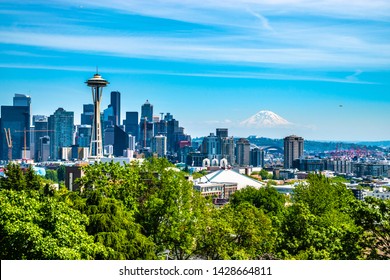 Beautiful Clear Skies in Seattle, Washington