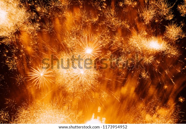 花火写真素材 Shutterstock