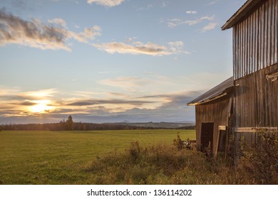 15,841 Barn sunset Images, Stock Photos & Vectors | Shutterstock