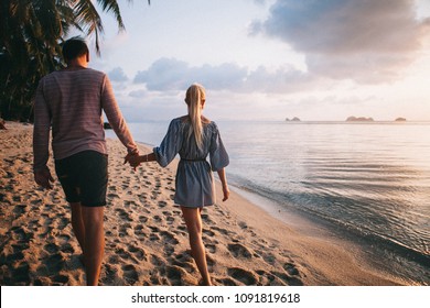 Beautiful Couple On Sunset Tropical Engagement Photoshoot